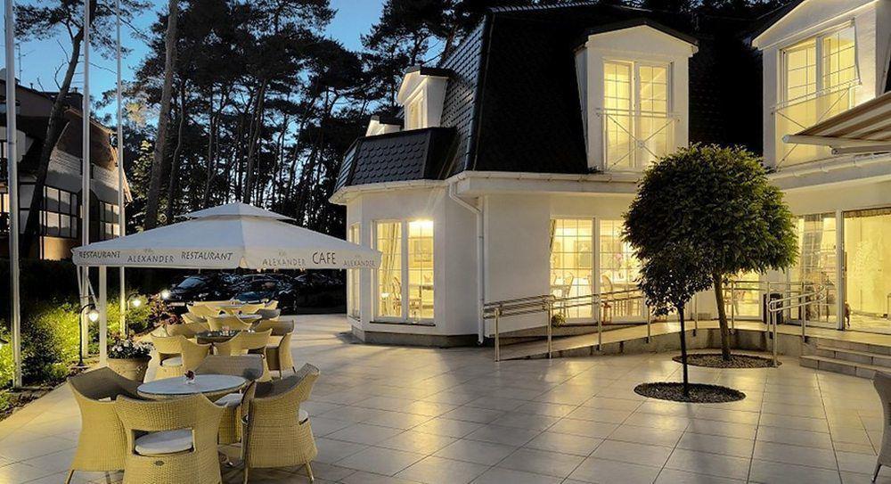 Willa Alexander Resort & Spa - Caloroczny Kryty Basen Миелно Екстериор снимка
